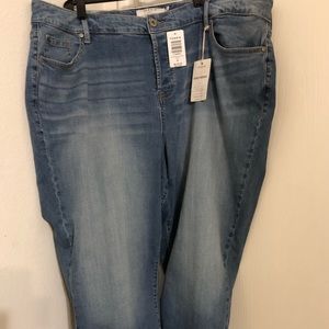 Torrid Girlfriend Jeans